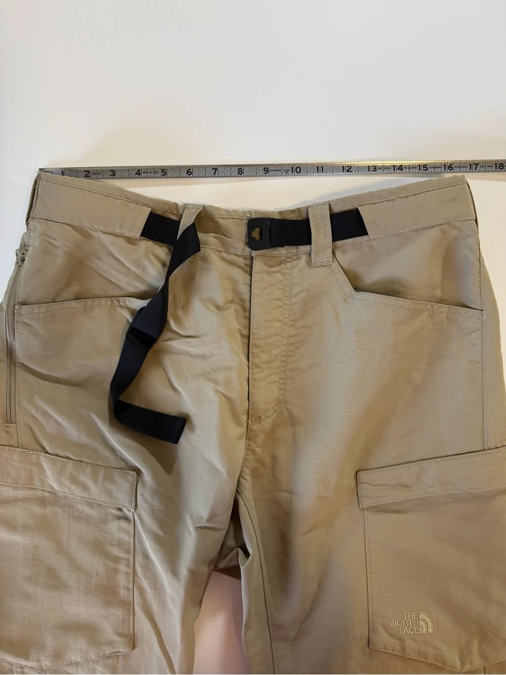The North Face Men’s Convertible Hiking Cargo Pants Tan Khaki Gorpcore Sz 34